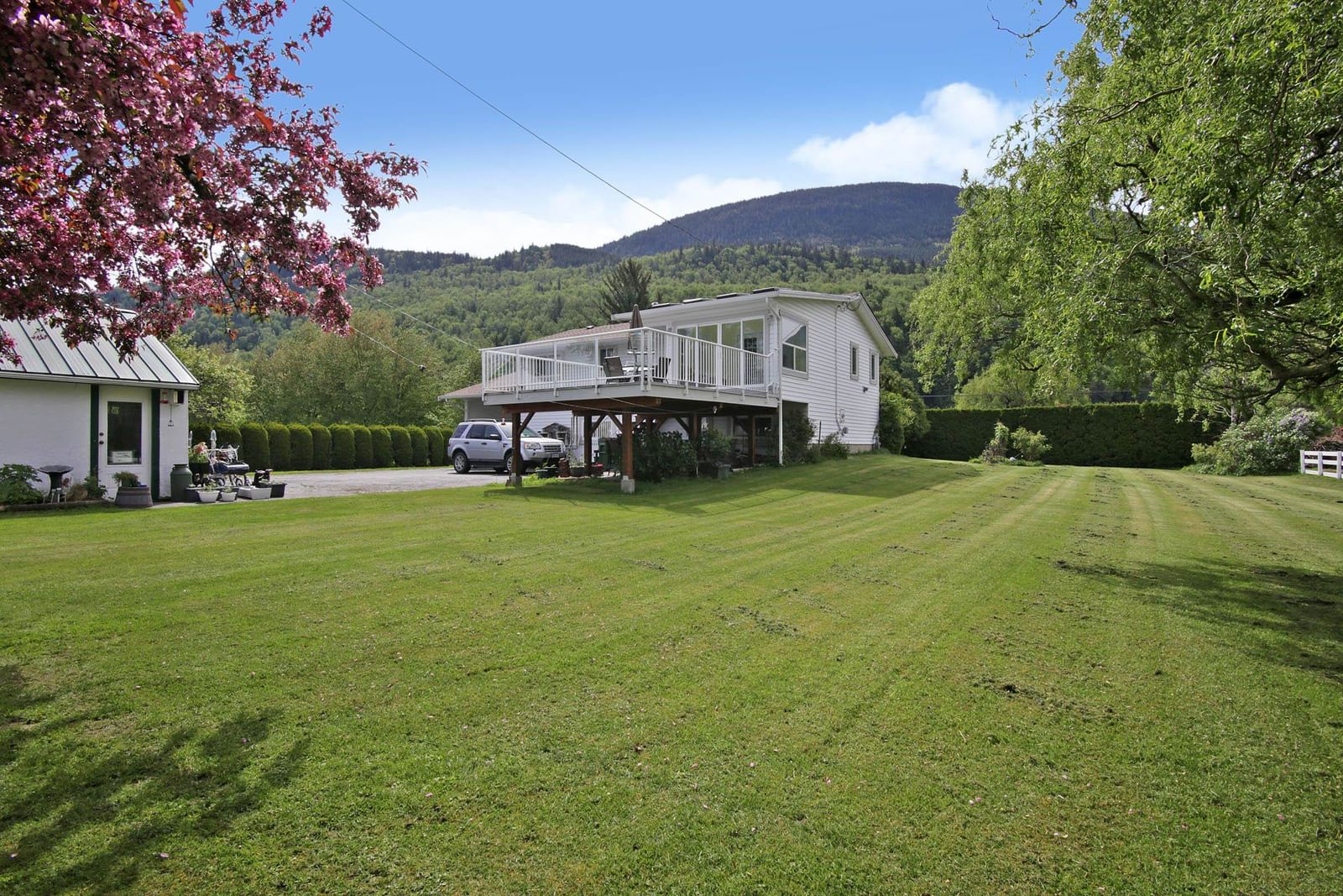 Listing Image 14