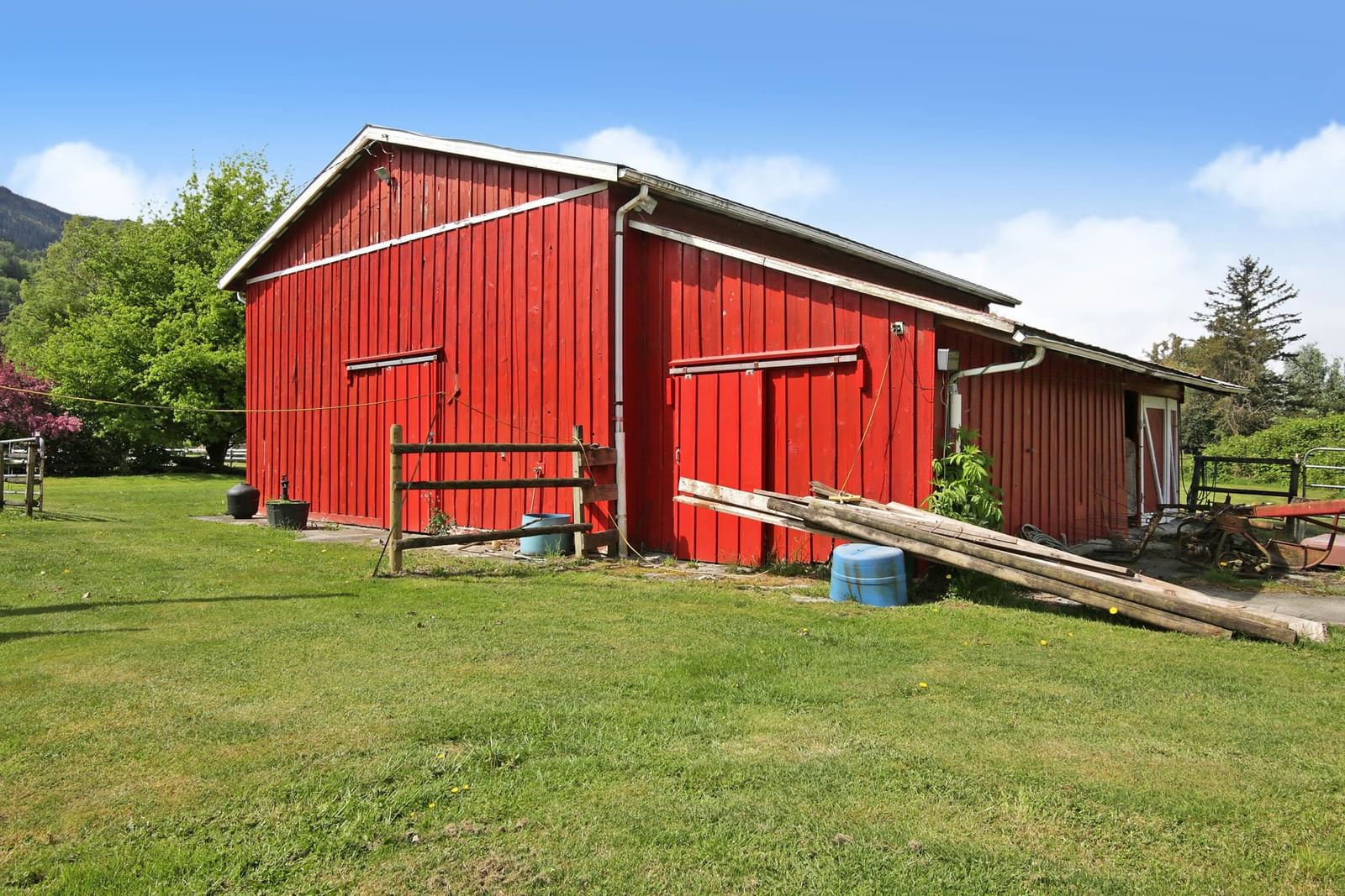 Listing Image 16