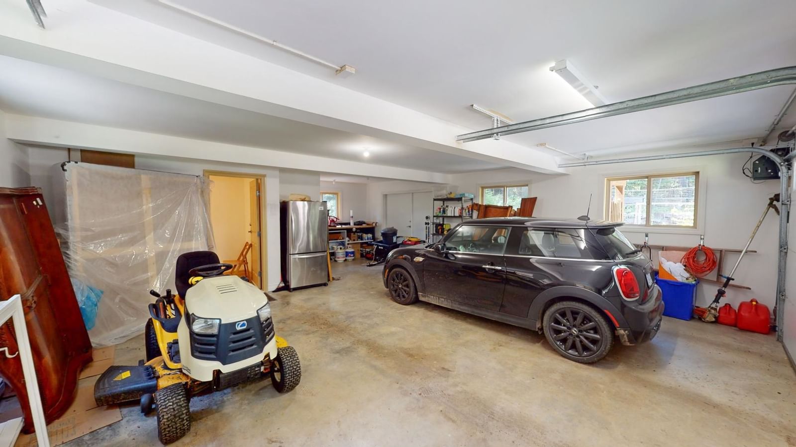 Listing Image 33