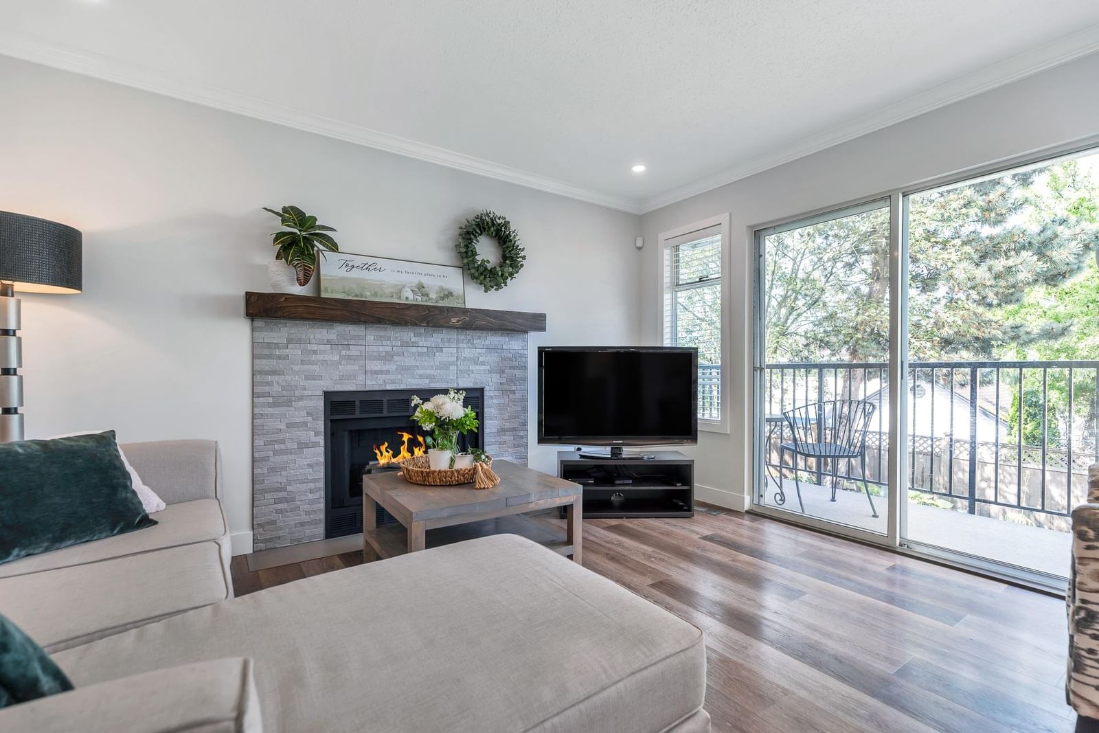 Listing Image 19
