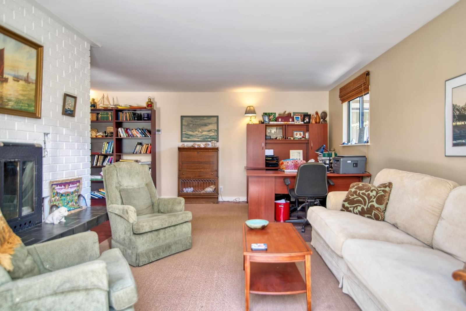 Listing Image 12