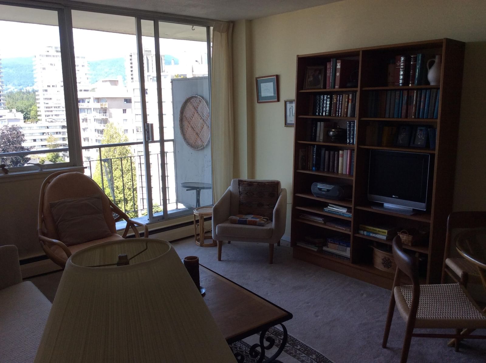 Listing Image 8
