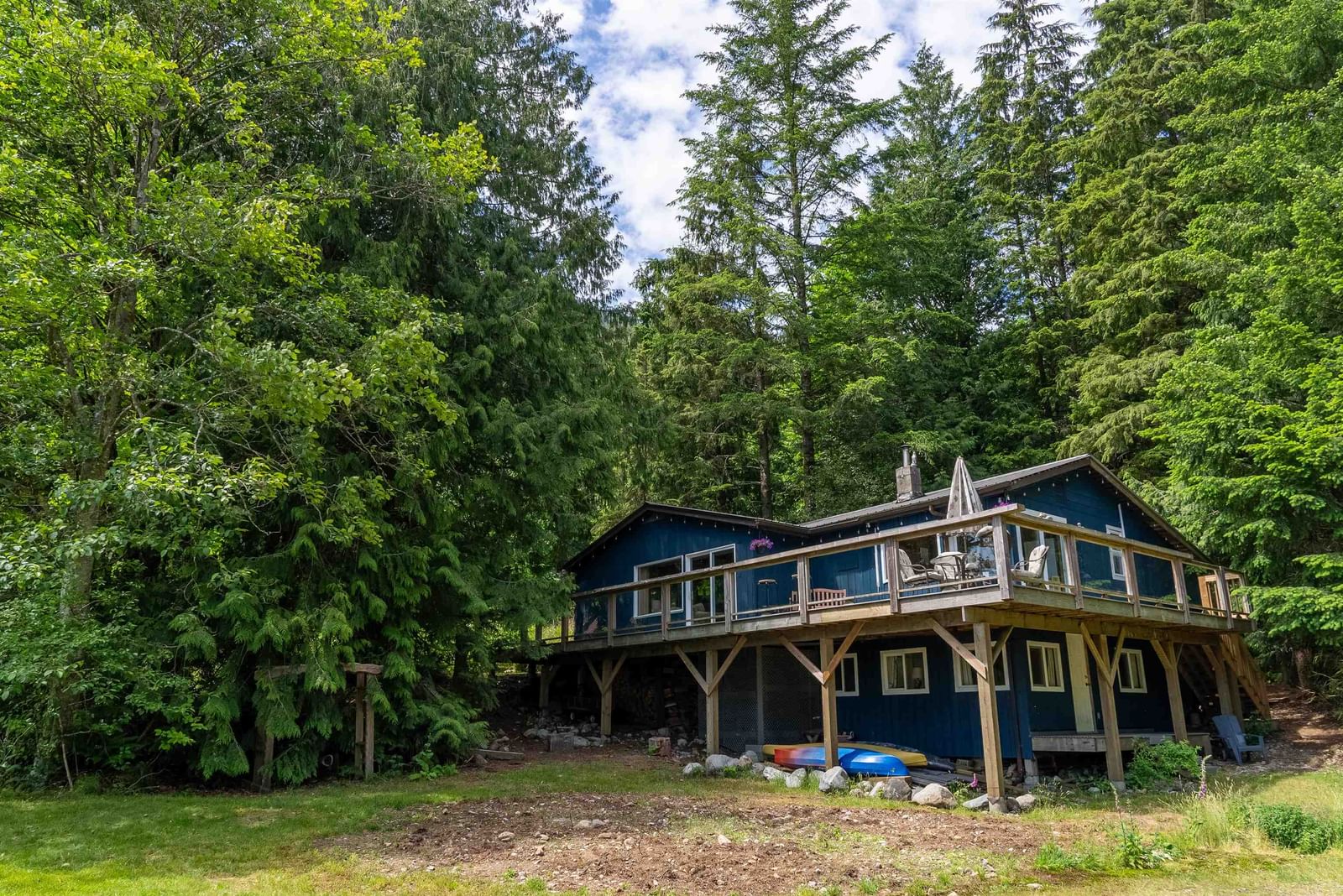 Listing Image 4