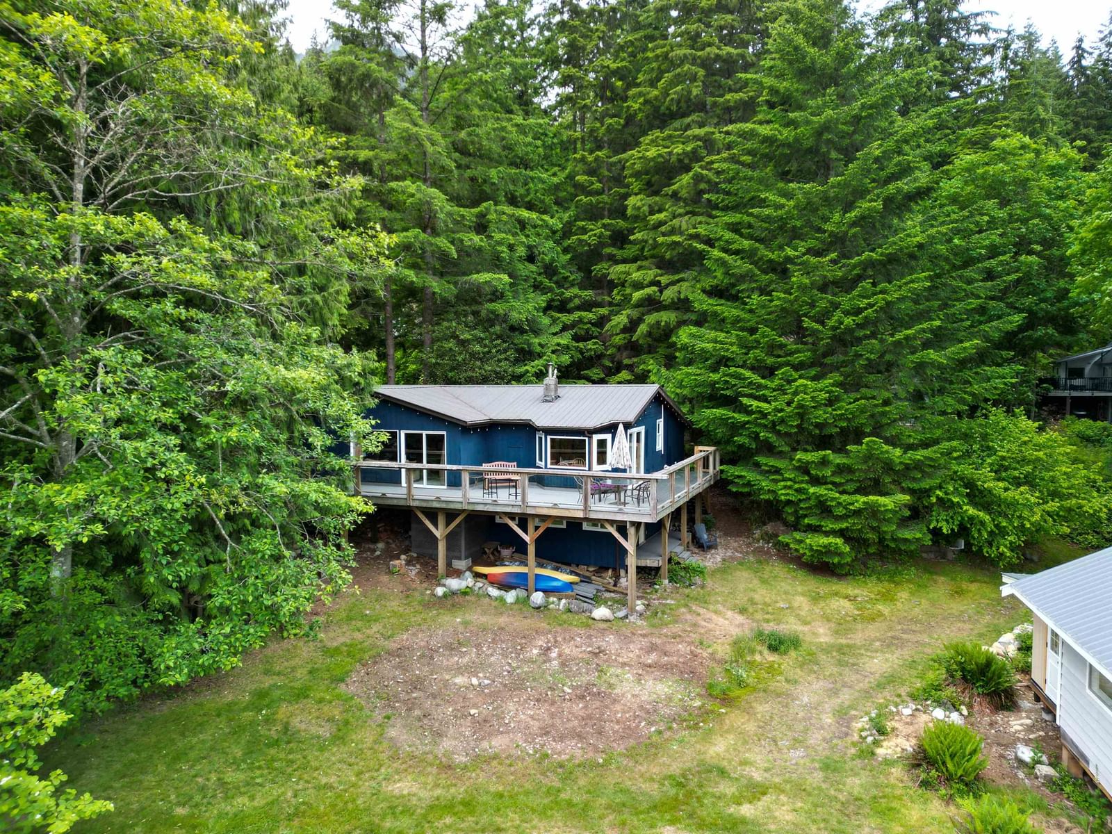 Listing Image 6