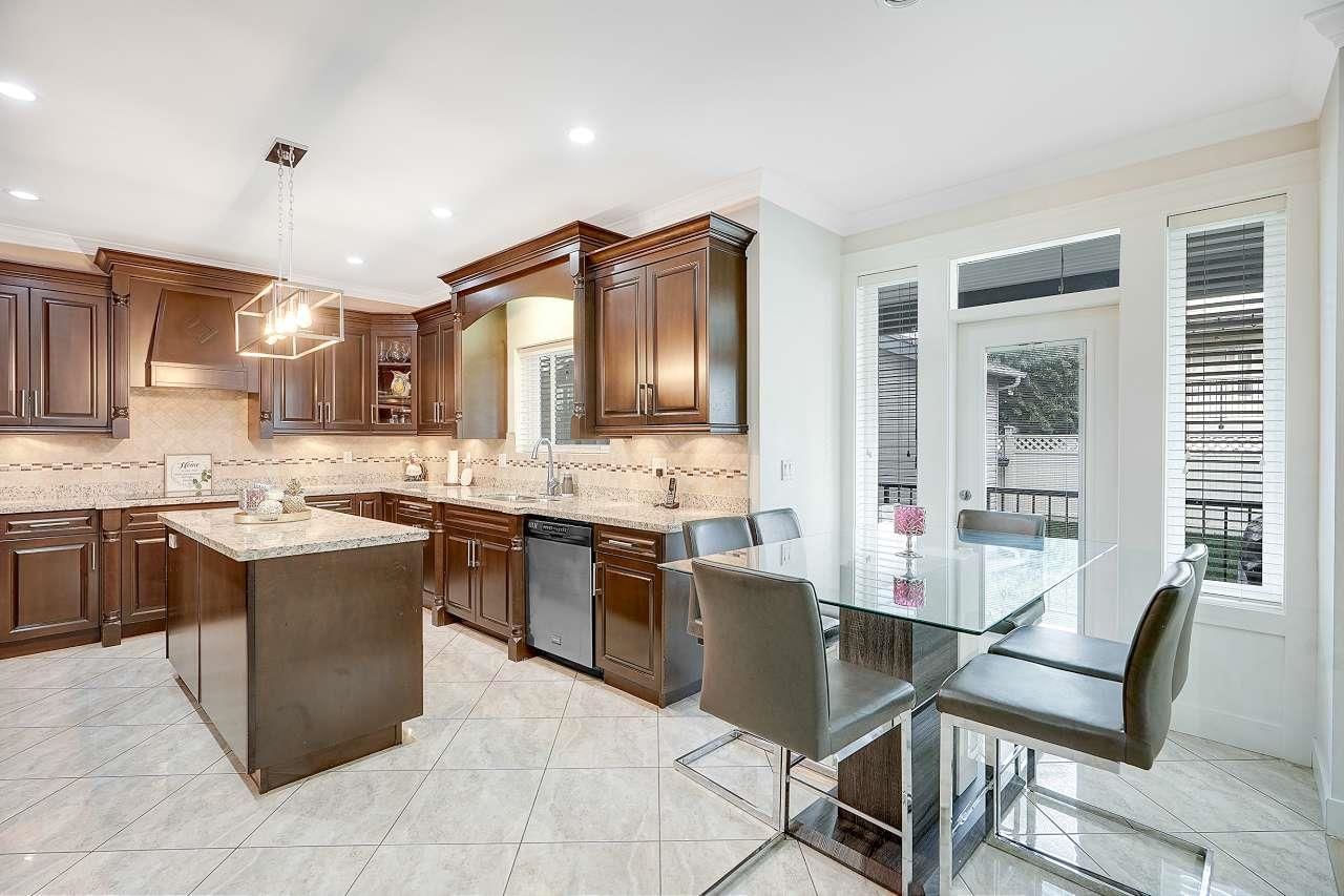 Listing Image 15