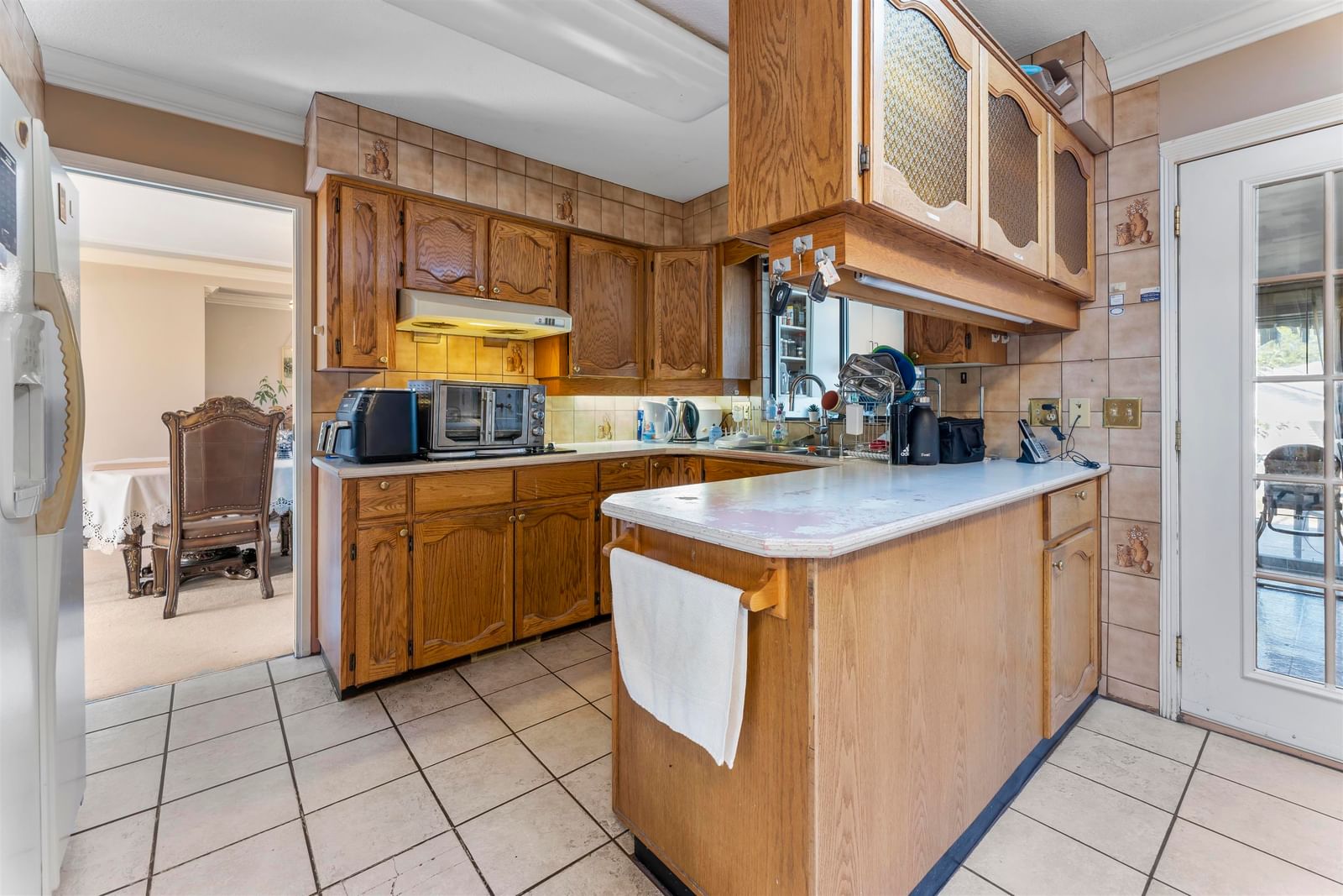 Listing Image 11