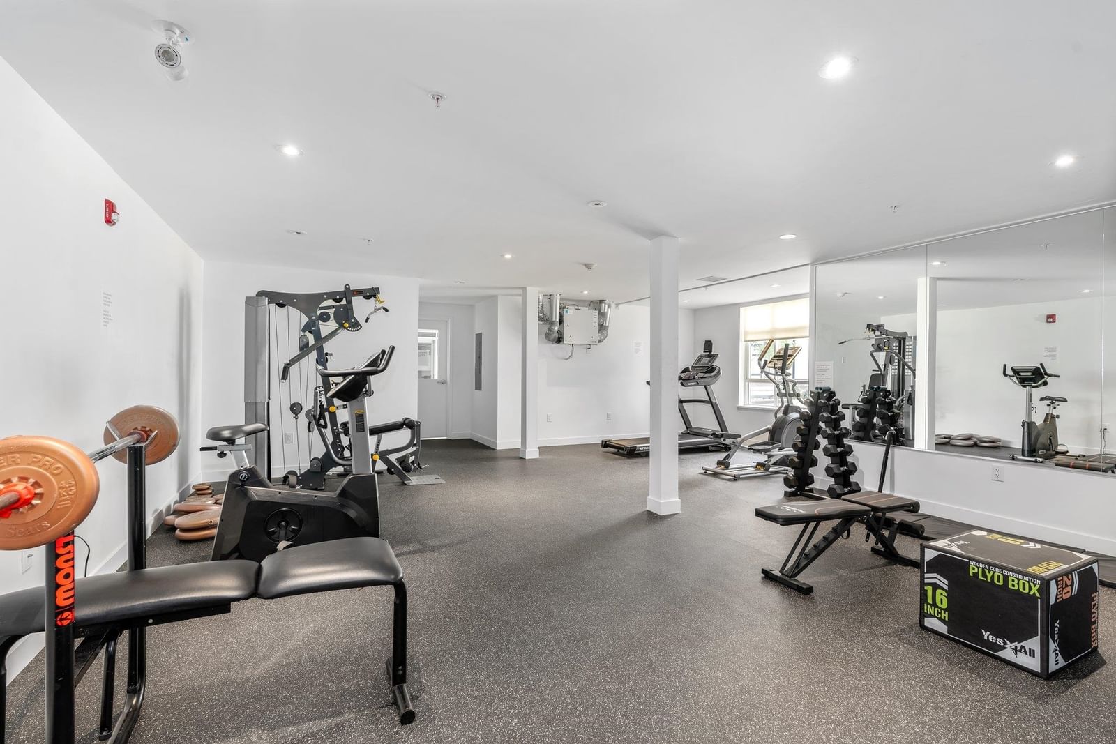 Listing Image 15