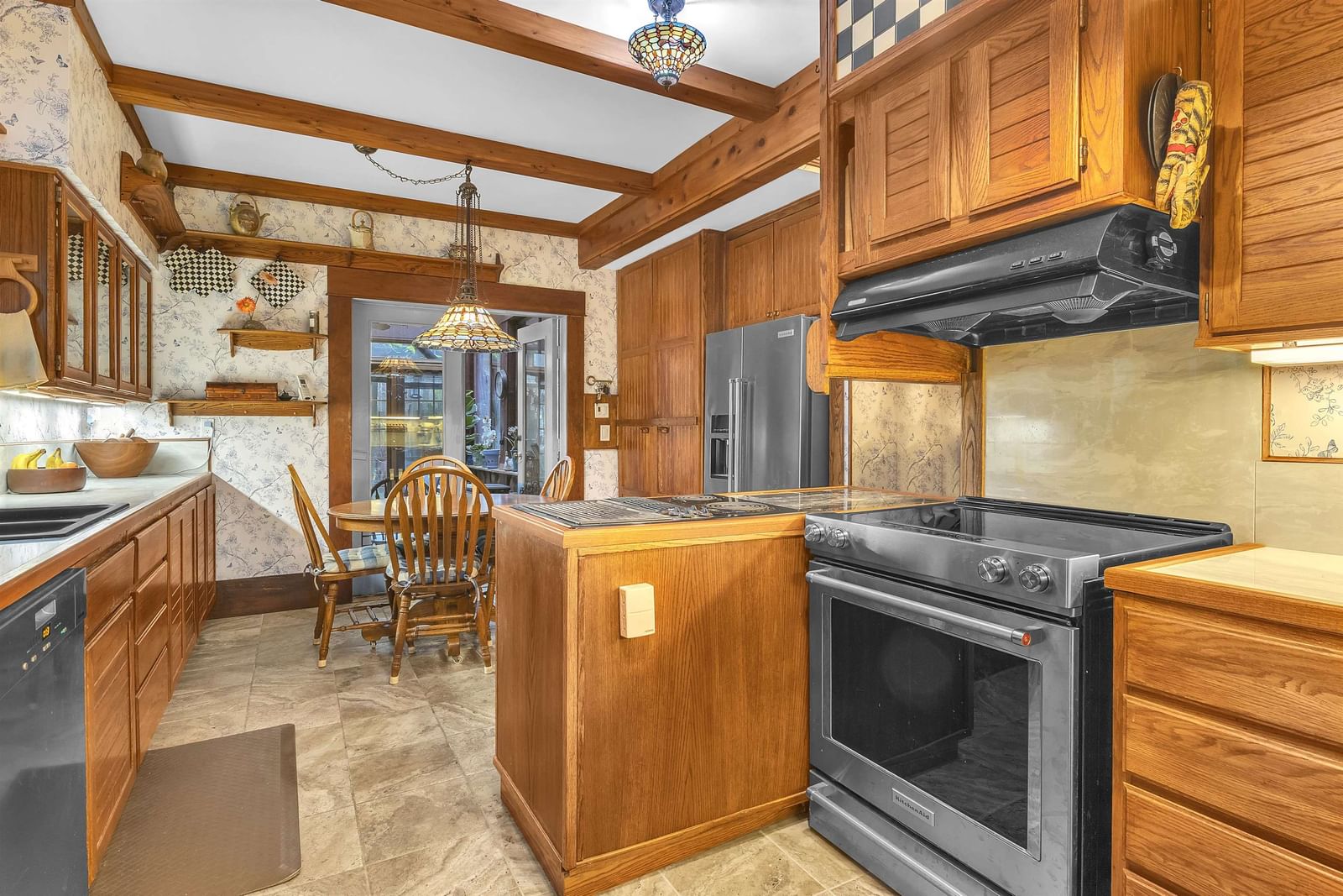 Listing Image 13