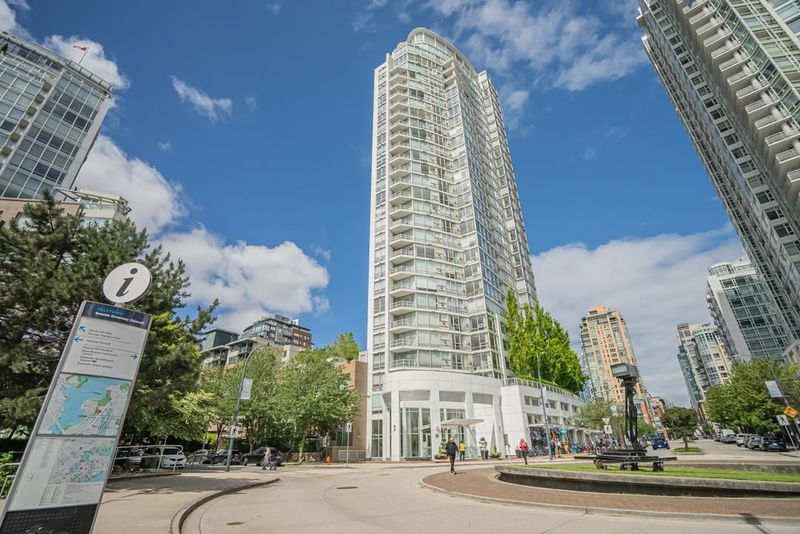 1201 Marinaside Crescent #2001, Vancouver, British Columbia (MLS R2895387)