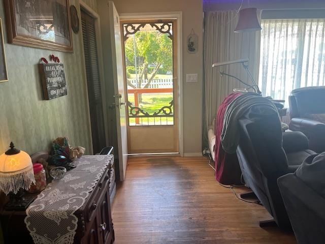 Listing Image 16