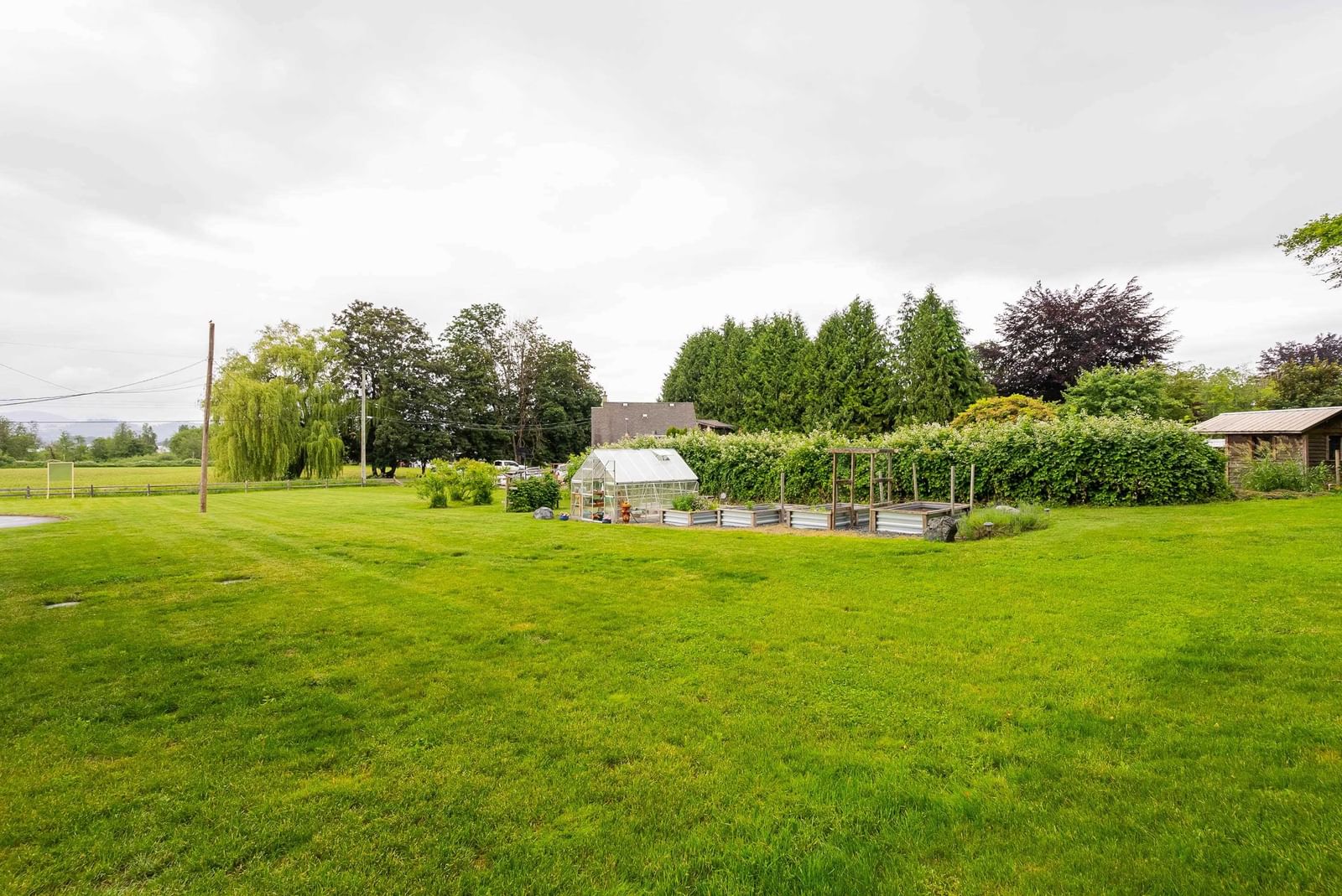 Listing Image 32