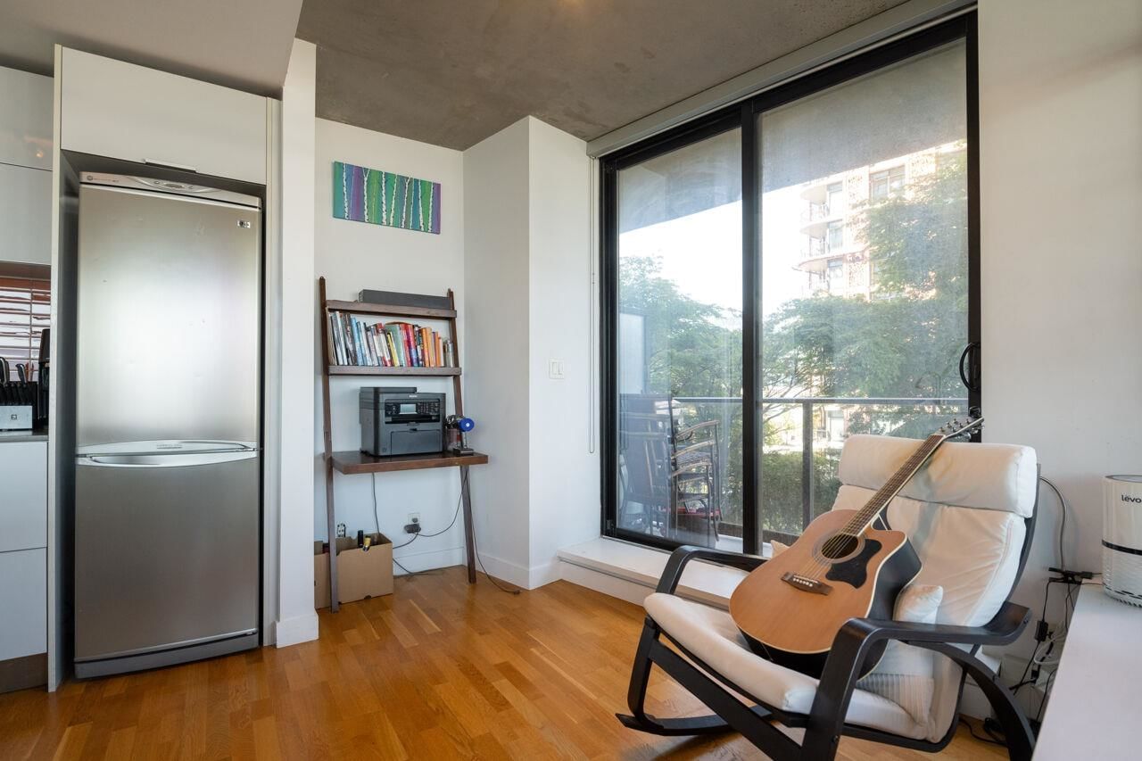 Listing Image 15