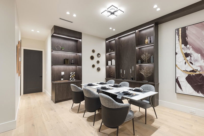 936 Poirier Street, Coquitlam, V3J 6C4 | Image 3