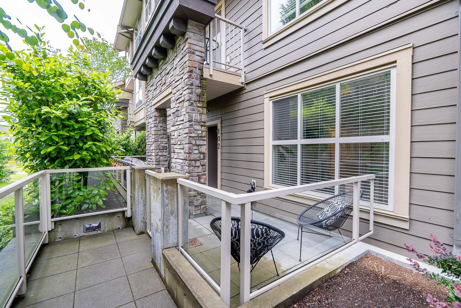 Listing Image 16