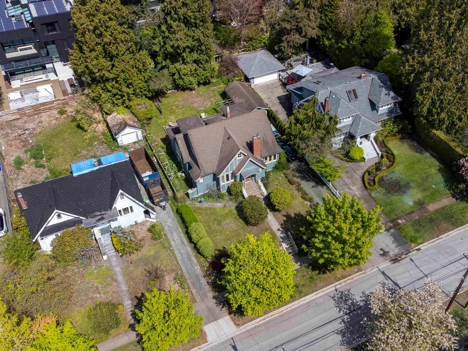 Listing Image 17