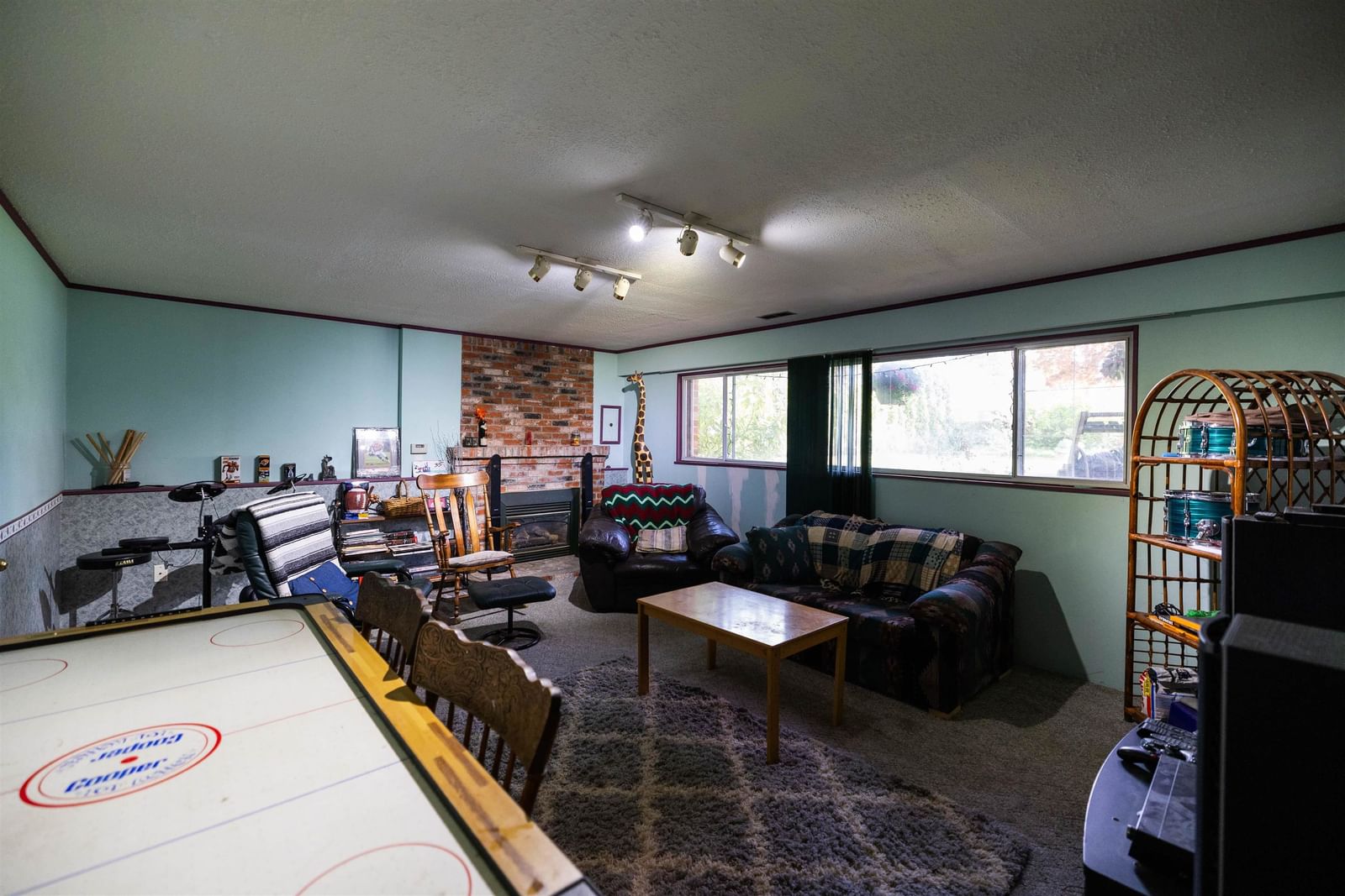 Listing Image 22