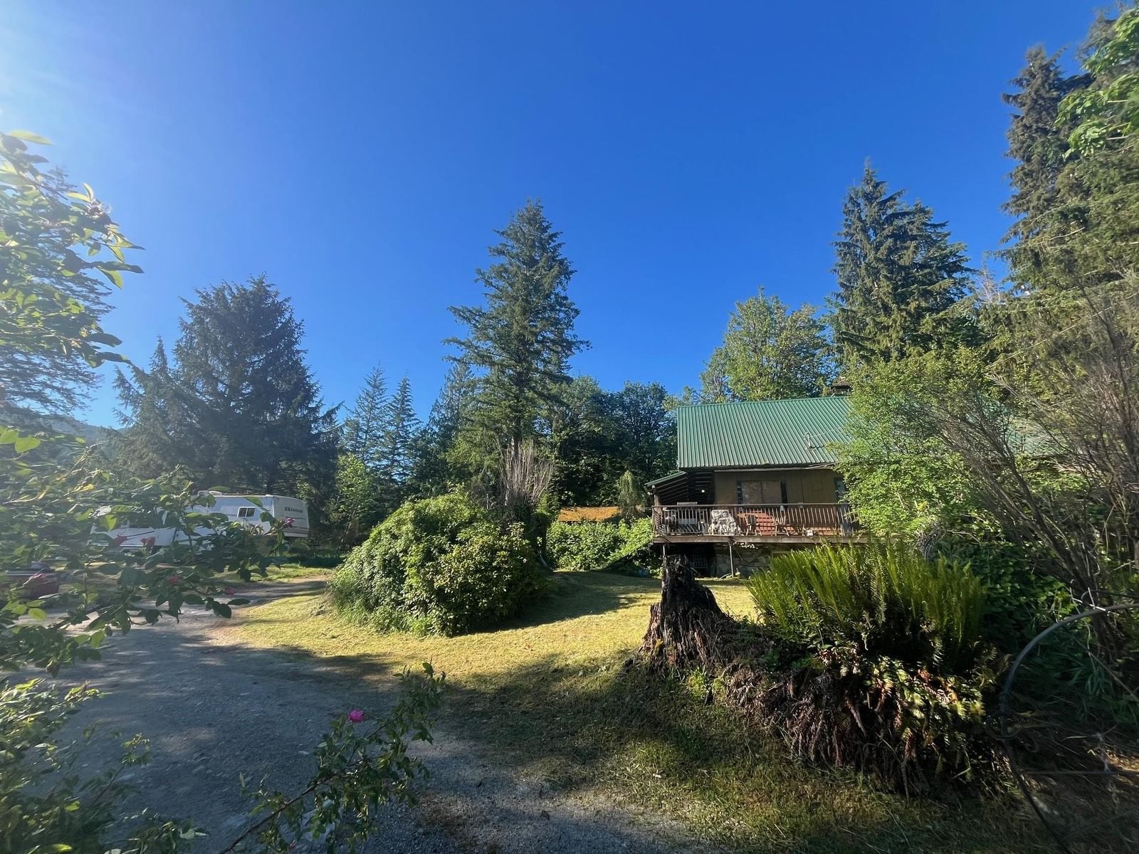 Listing Image 11