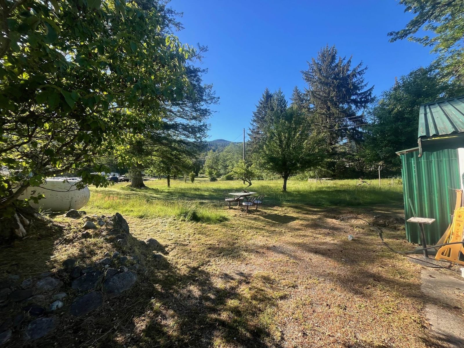 Listing Image 13