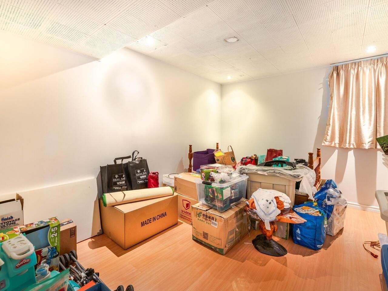 Listing Image 17