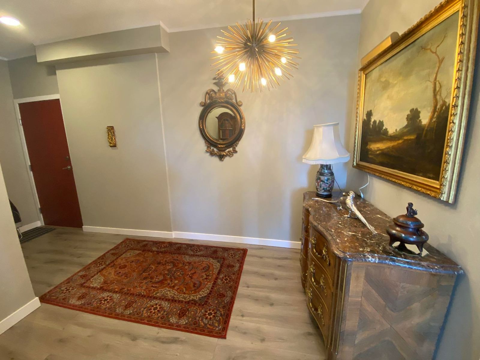 Listing Image 9