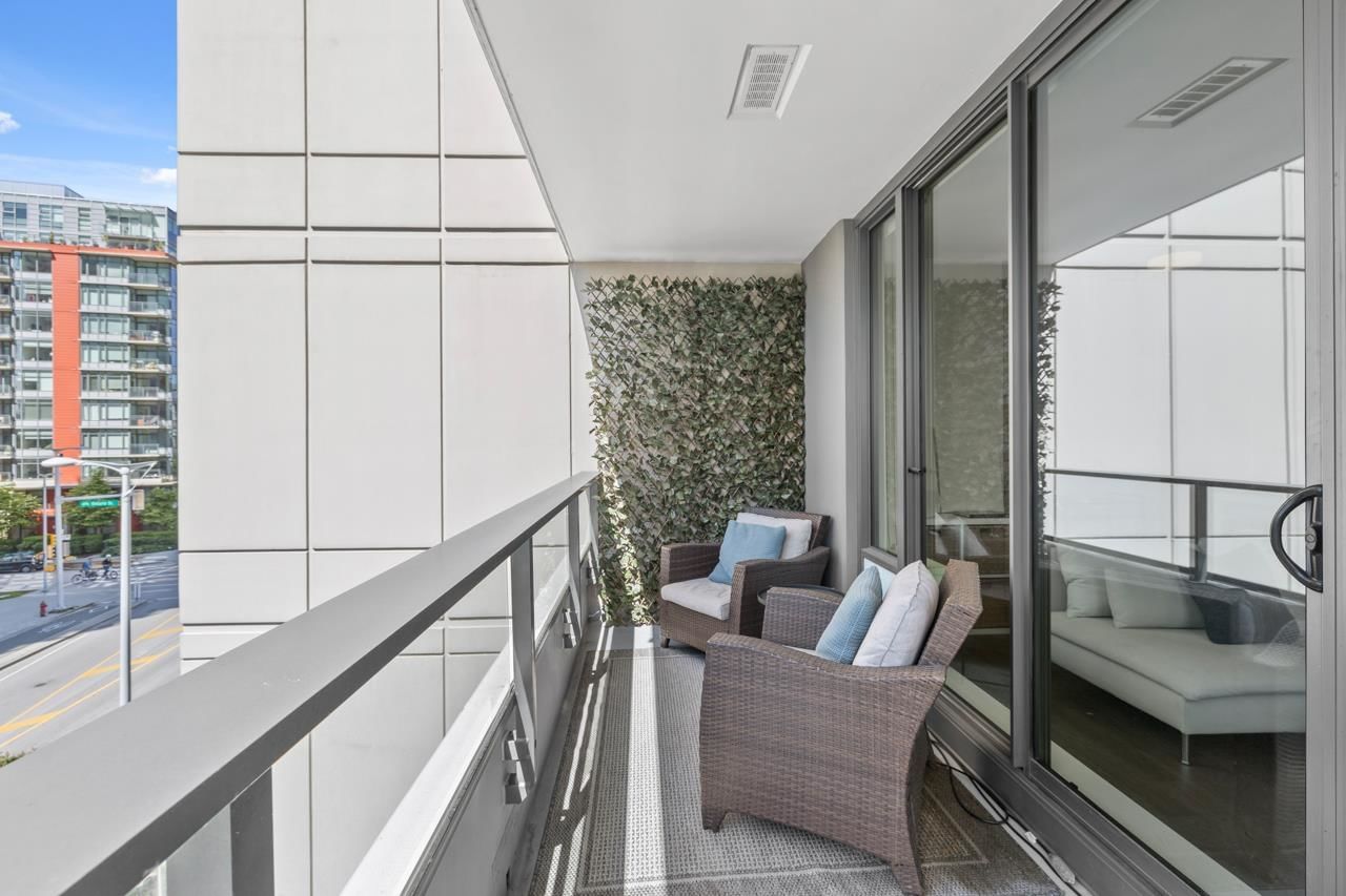 Listing Image 20