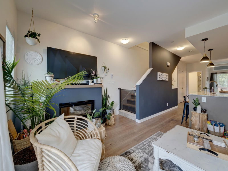 5934 Oldmill Lane, Sechelt, V7Z 0S3 | Image 2