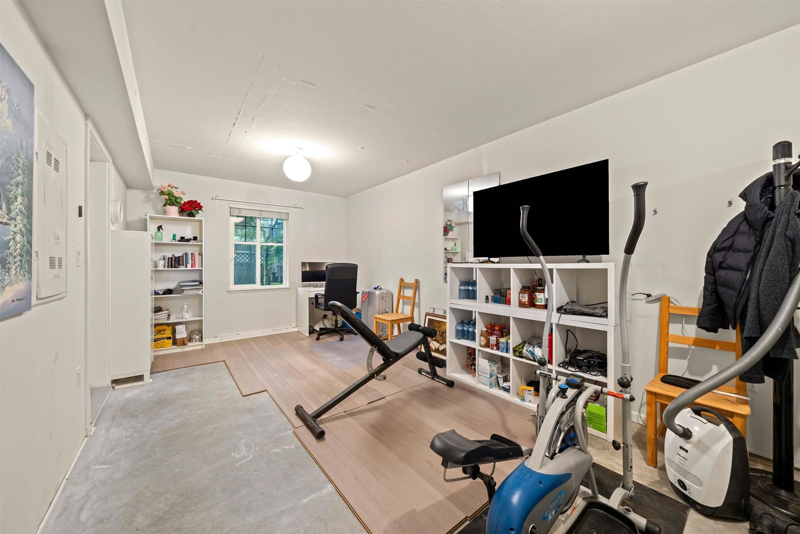 Listing Image 21