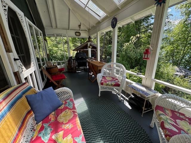 Listing Image 9