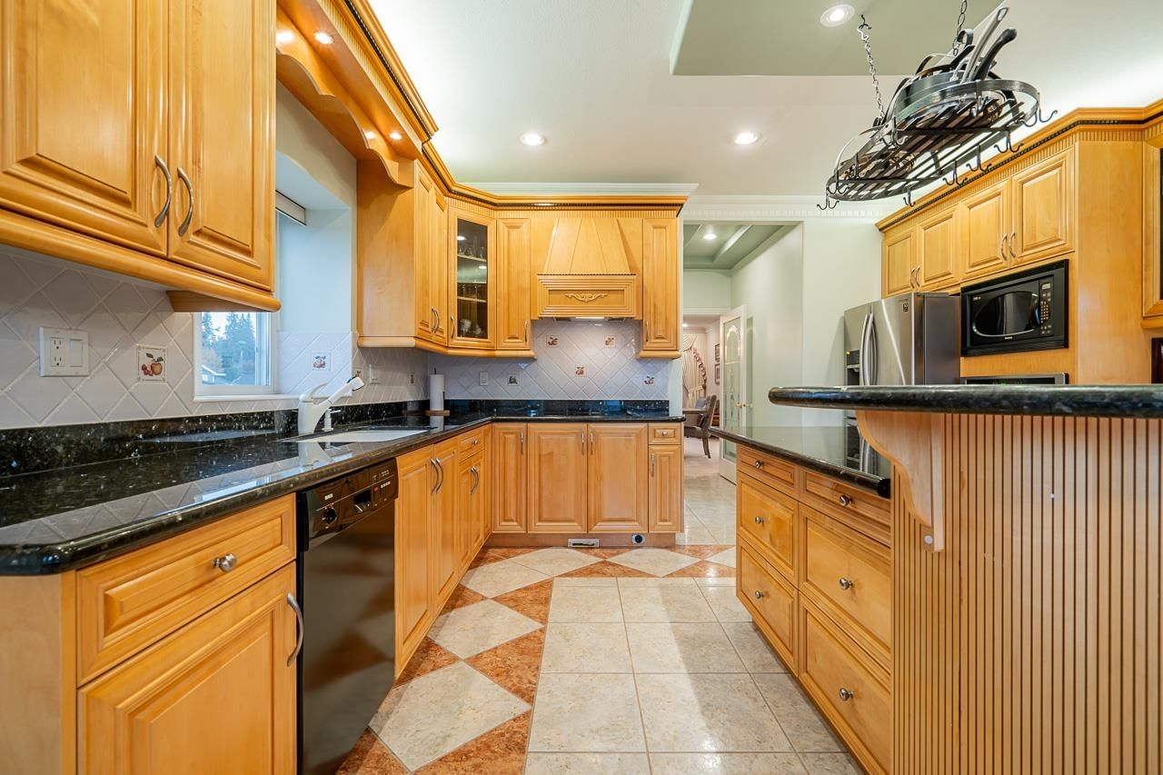 Listing Image 15