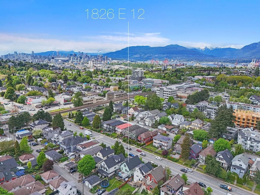 Listing Image 4