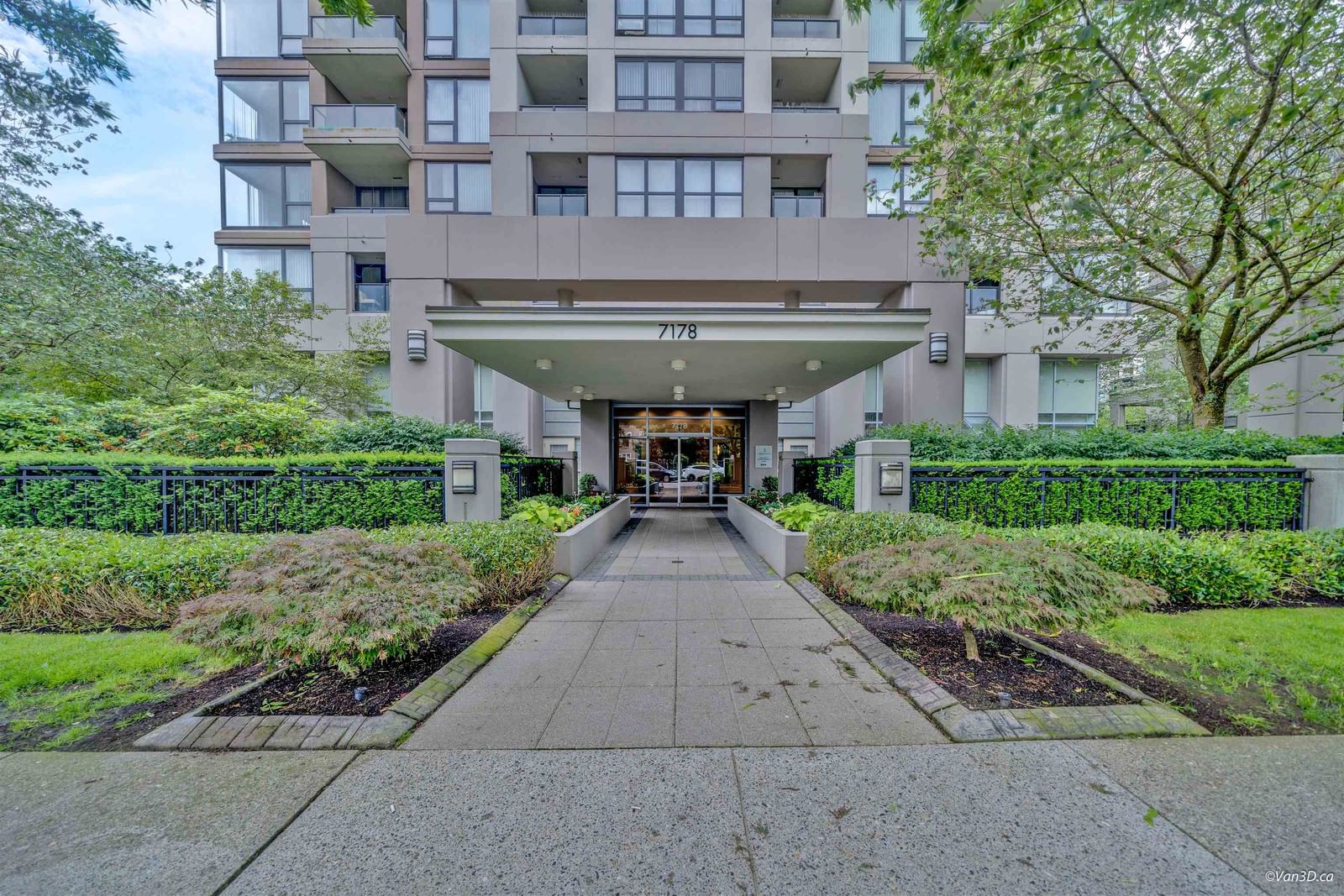 Listing Image 20