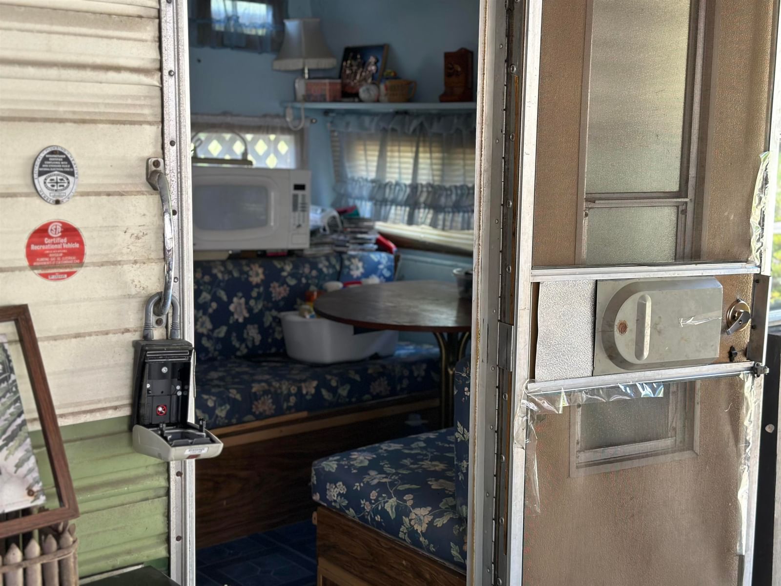 Listing Image 13