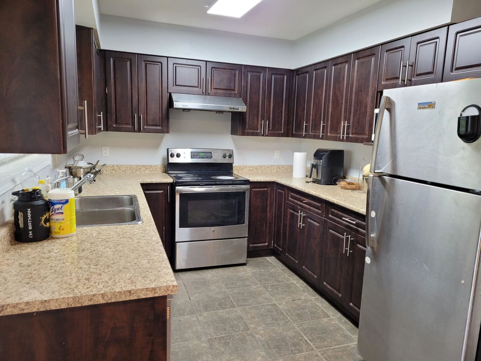 Listing Image 6