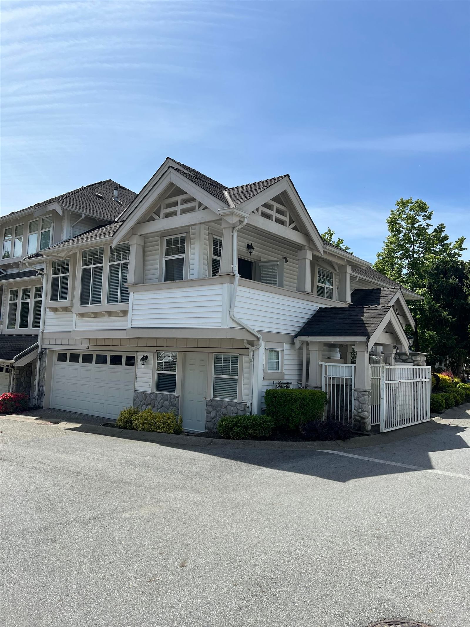 Listing Image 21