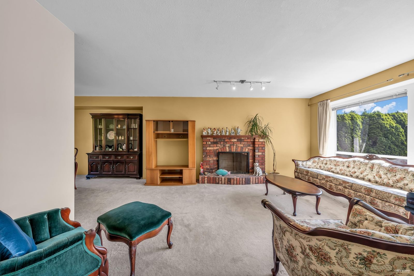 Listing Image 18