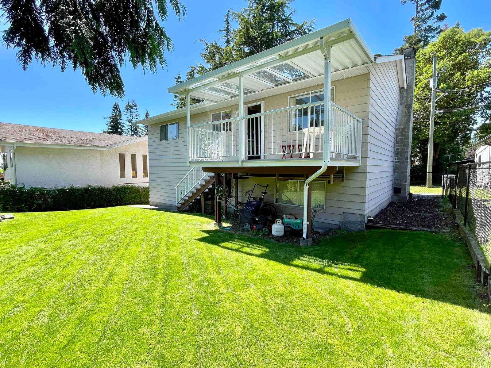 Listing Image 16