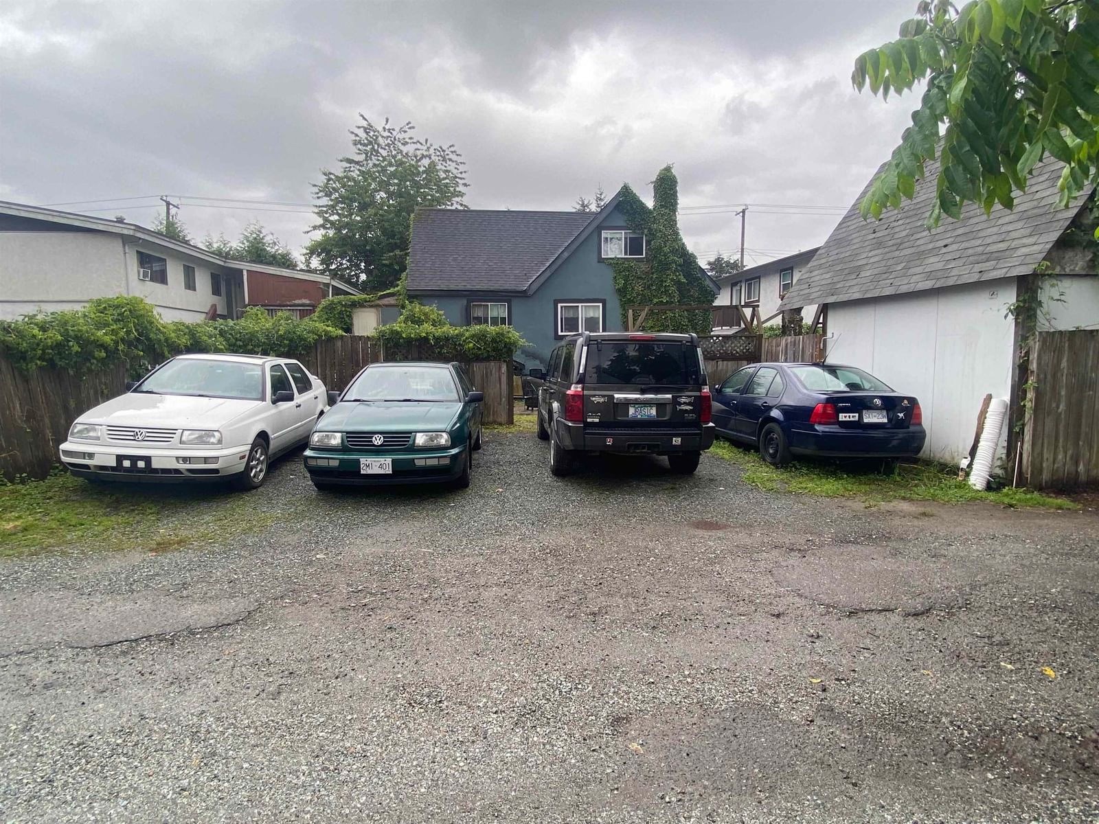 Listing Image 6