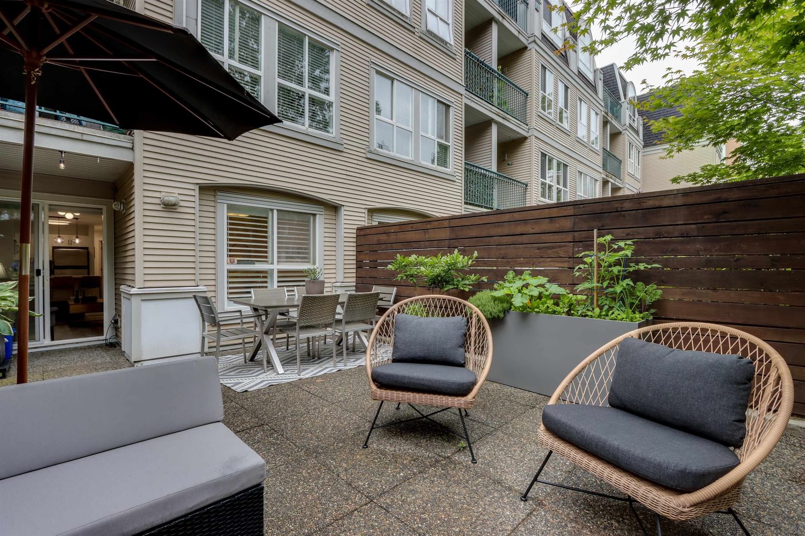 Listing Image 15