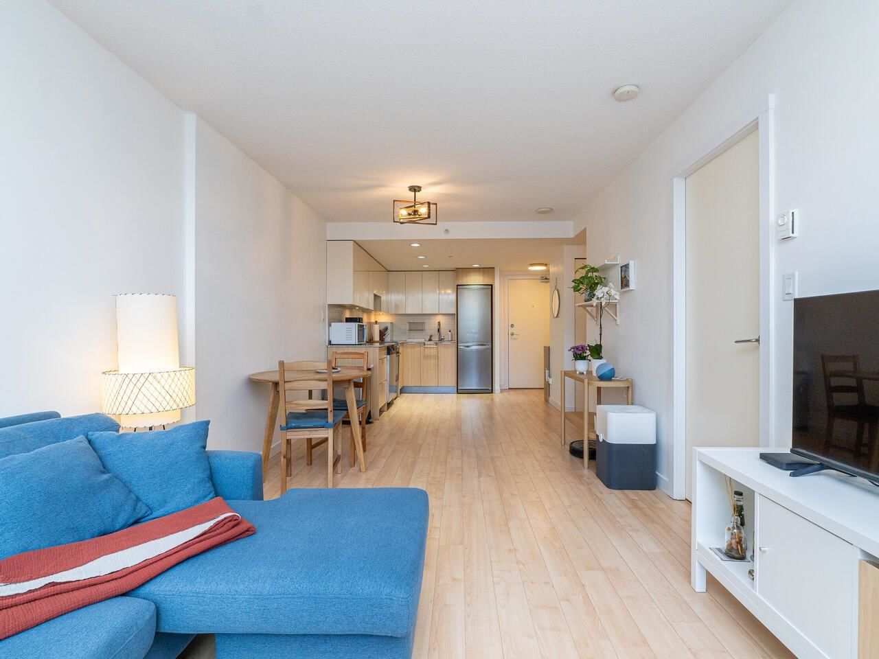 Listing Image 14