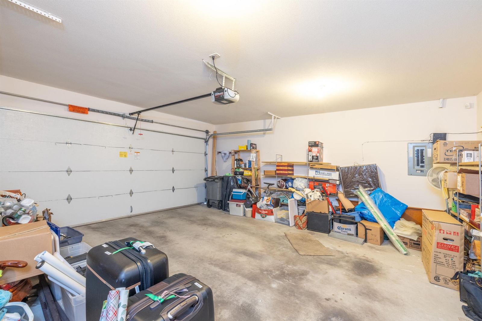 Listing Image 17