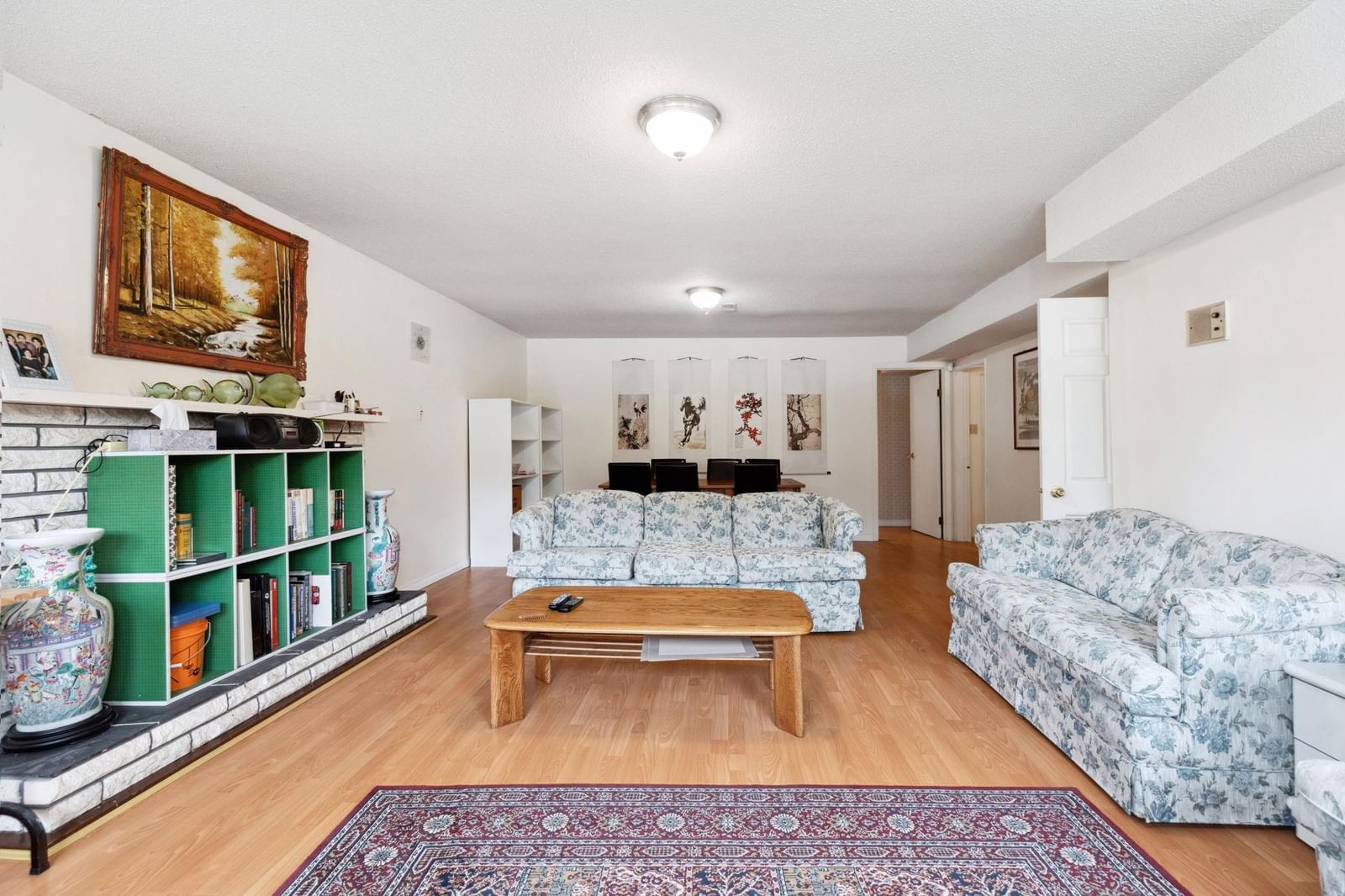 Listing Image 19