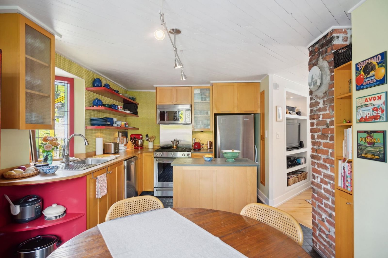 Listing Image 15