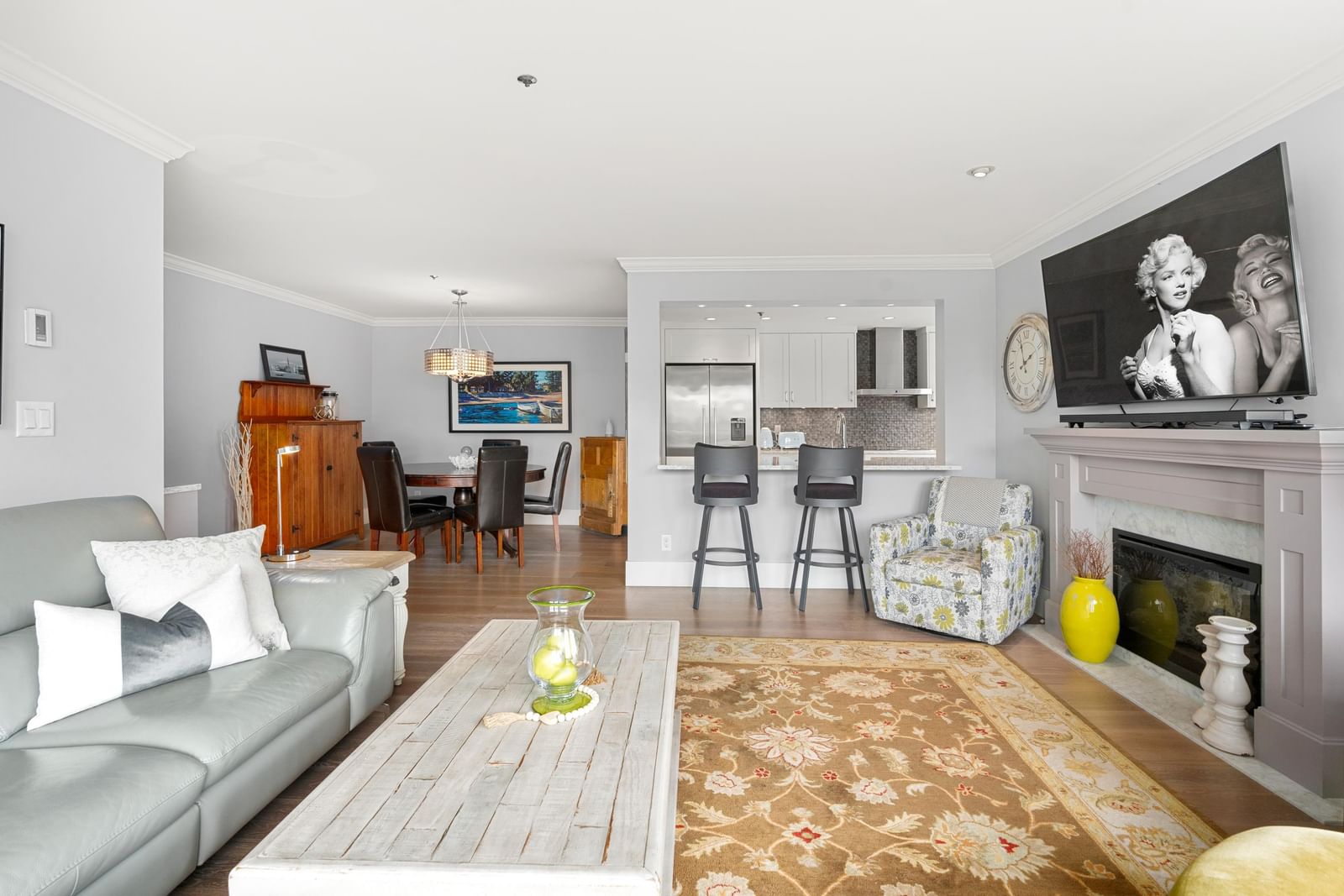 Listing Image 13