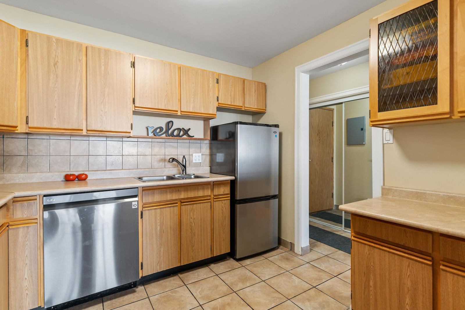 Listing Image 10