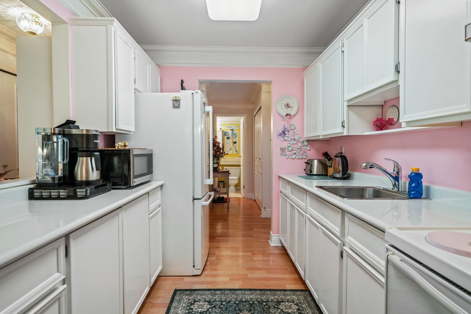 Listing Image 15