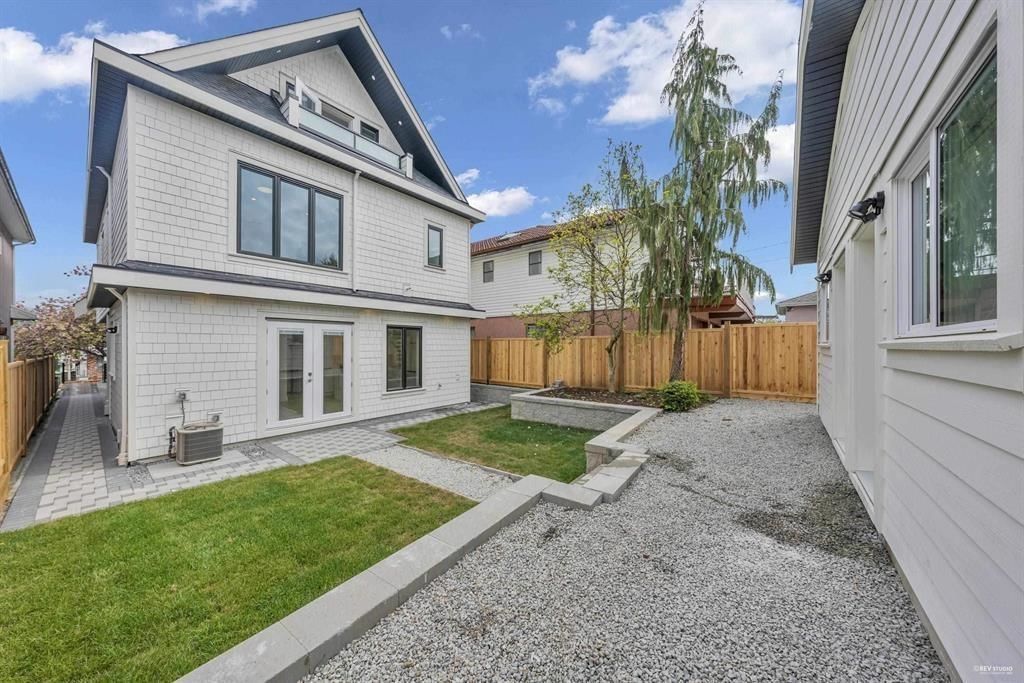 Listing Image 27