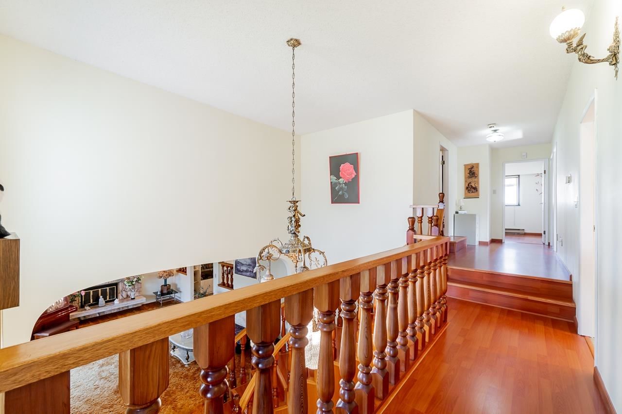 Listing Image 18