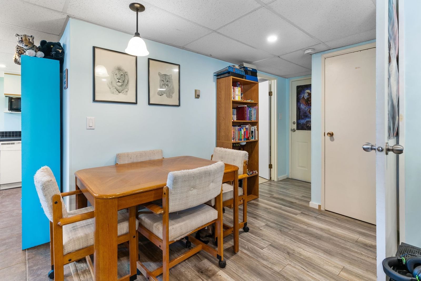 Listing Image 21