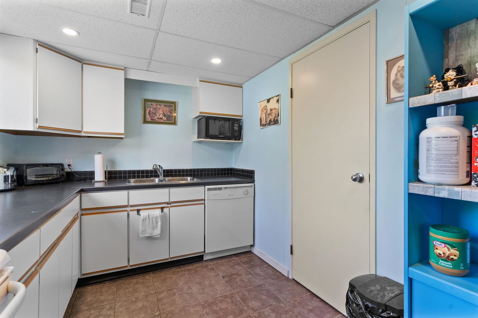 Listing Image 23