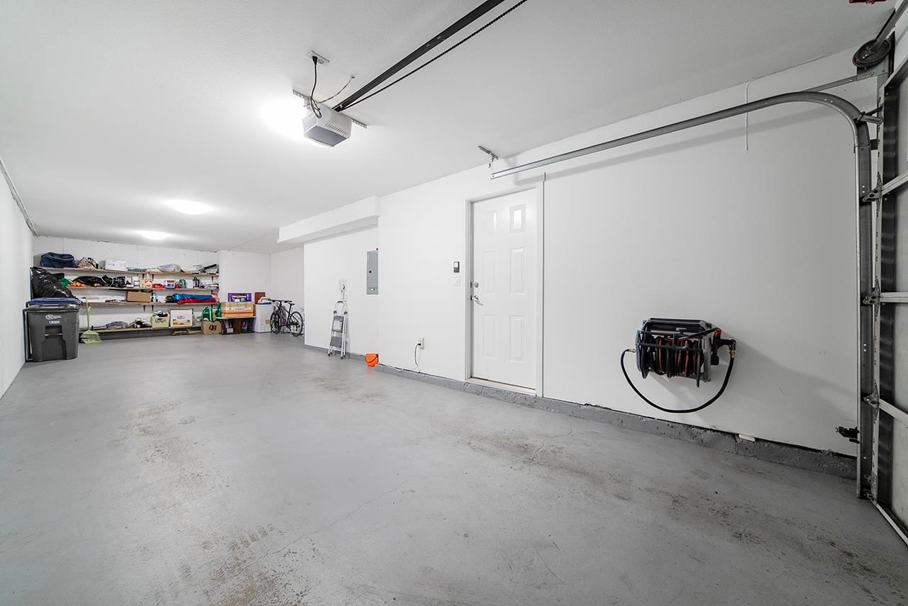 Listing Image 26
